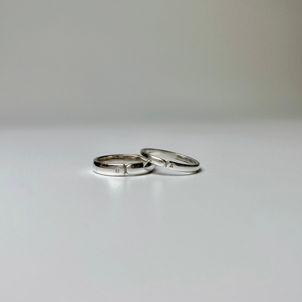 作家物 金工師 如湖作 仔犬 白銅 770g 三沢厚彦 ANIMALS ライオン ゴールドソフトビニール完成品 . -の商品